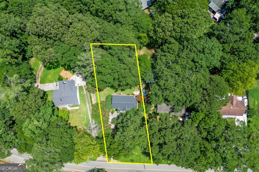 2657 Old Norcross RD Tucker, GA 30084