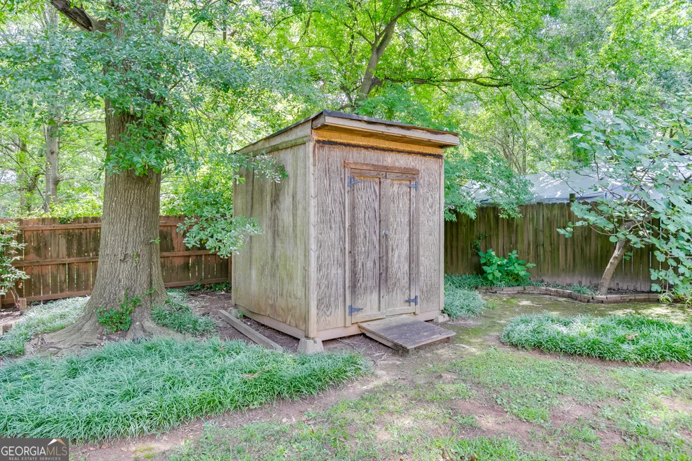 2657 Old Norcross RD Tucker, GA 30084