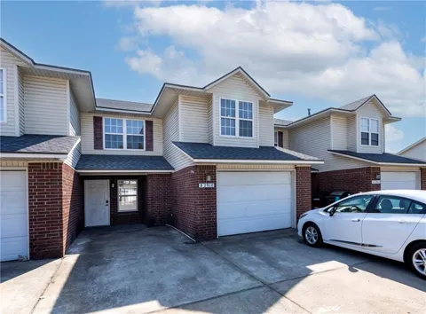 2910 Dawn Court