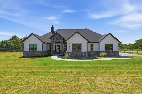 125 County Road 4865