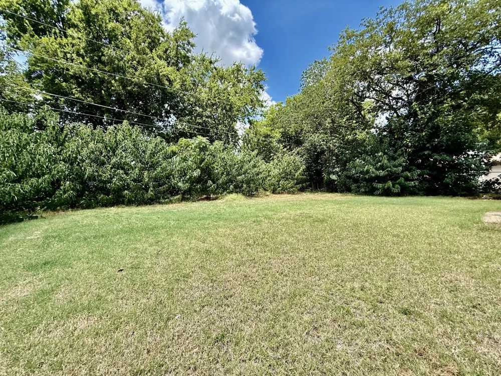 6804 Margaret Drive Forest Hill, TX 76140