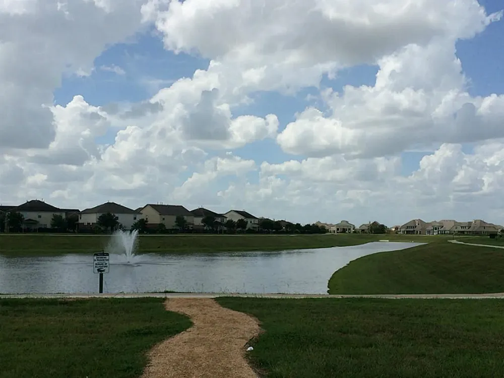 1103 Messina Lane Rosenberg, TX 77469