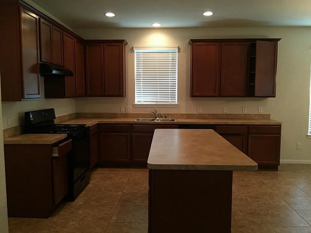 1103 Messina Lane Rosenberg, TX 77469
