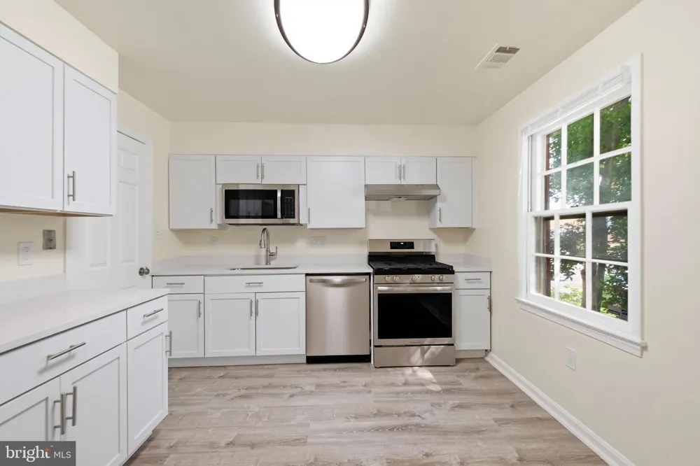 7810 LAKE PLEASANT DRIVE Springfield, VA 22153