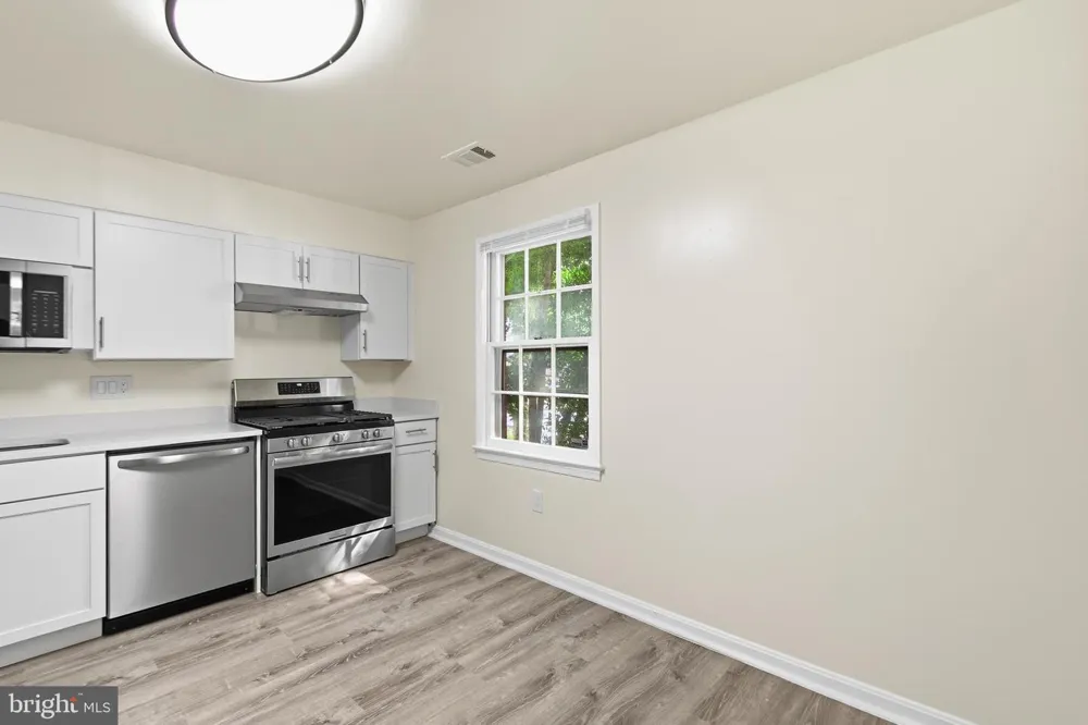 7810 LAKE PLEASANT DRIVE Springfield, VA 22153