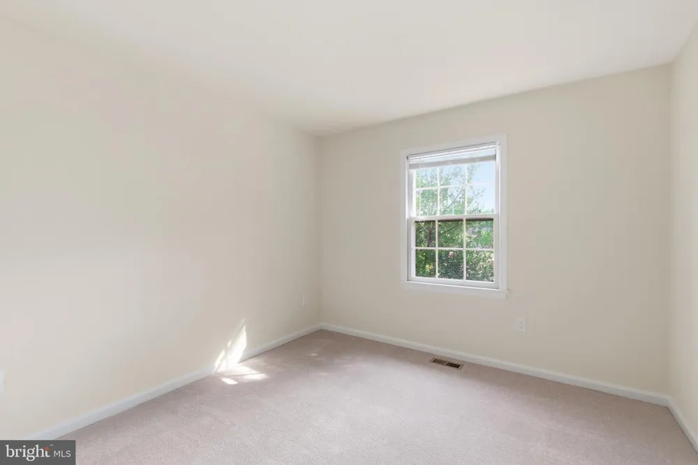 7810 LAKE PLEASANT DRIVE Springfield, VA 22153