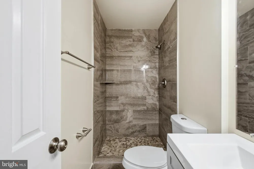 7810 LAKE PLEASANT DRIVE Springfield, VA 22153
