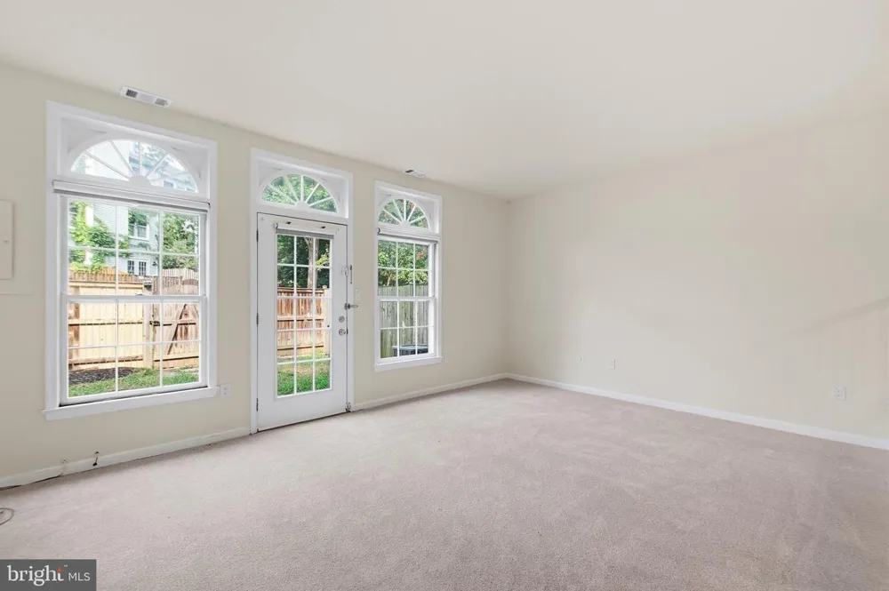 7810 LAKE PLEASANT DRIVE Springfield, VA 22153