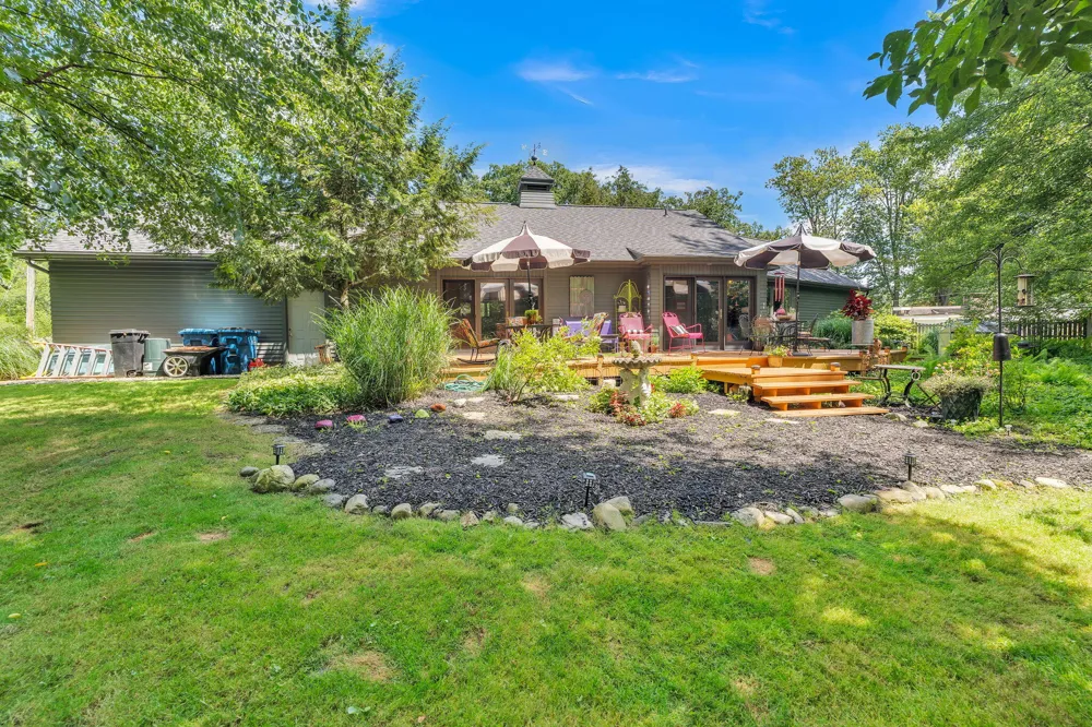 93 Lynwood Drive Battle Creek, MI 49015