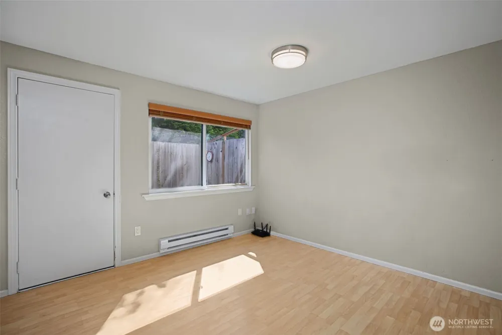 212 SW 146th Street #105 Burien, WA 98166