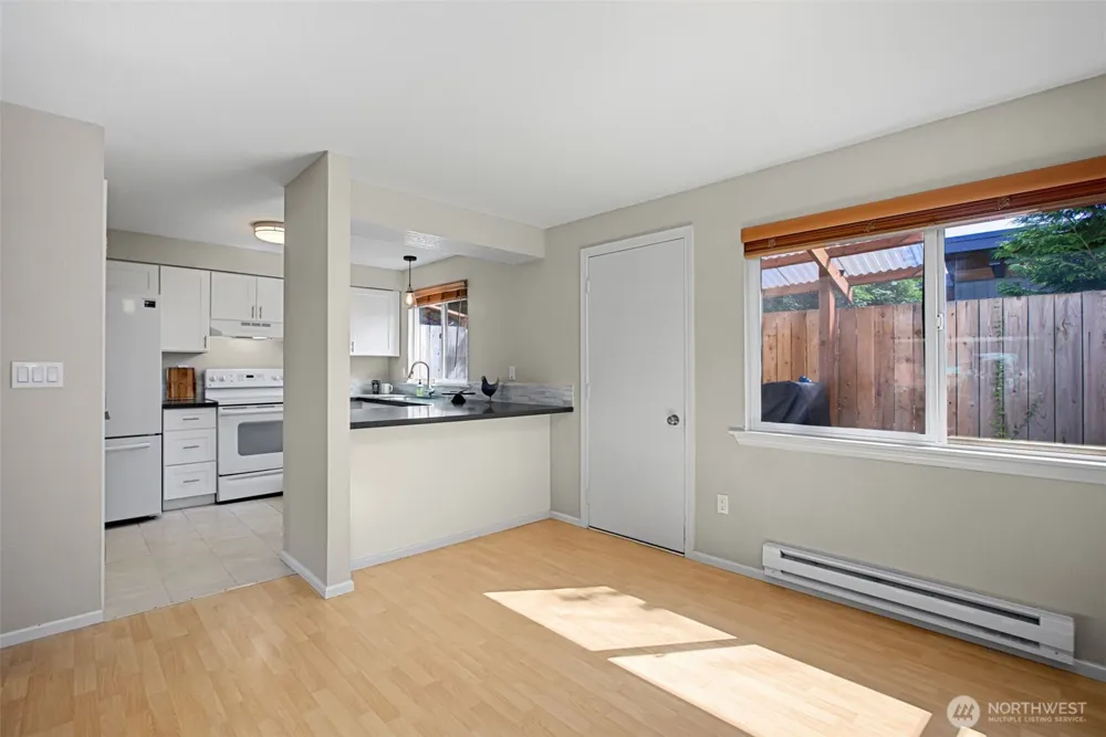 212 SW 146th Street #105 Burien, WA 98166
