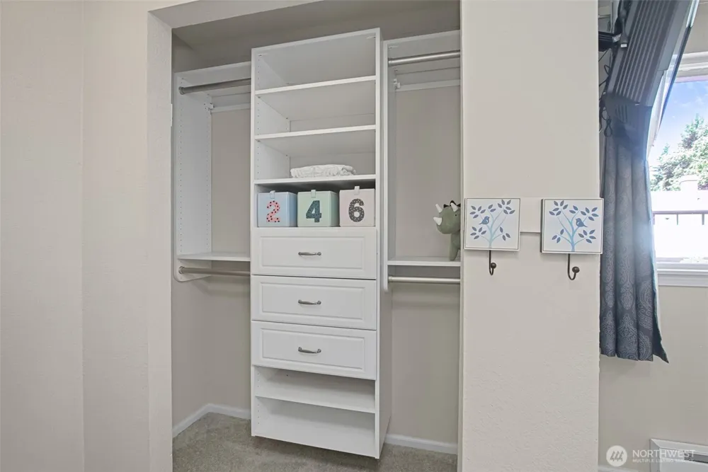 212 SW 146th Street #105 Burien, WA 98166