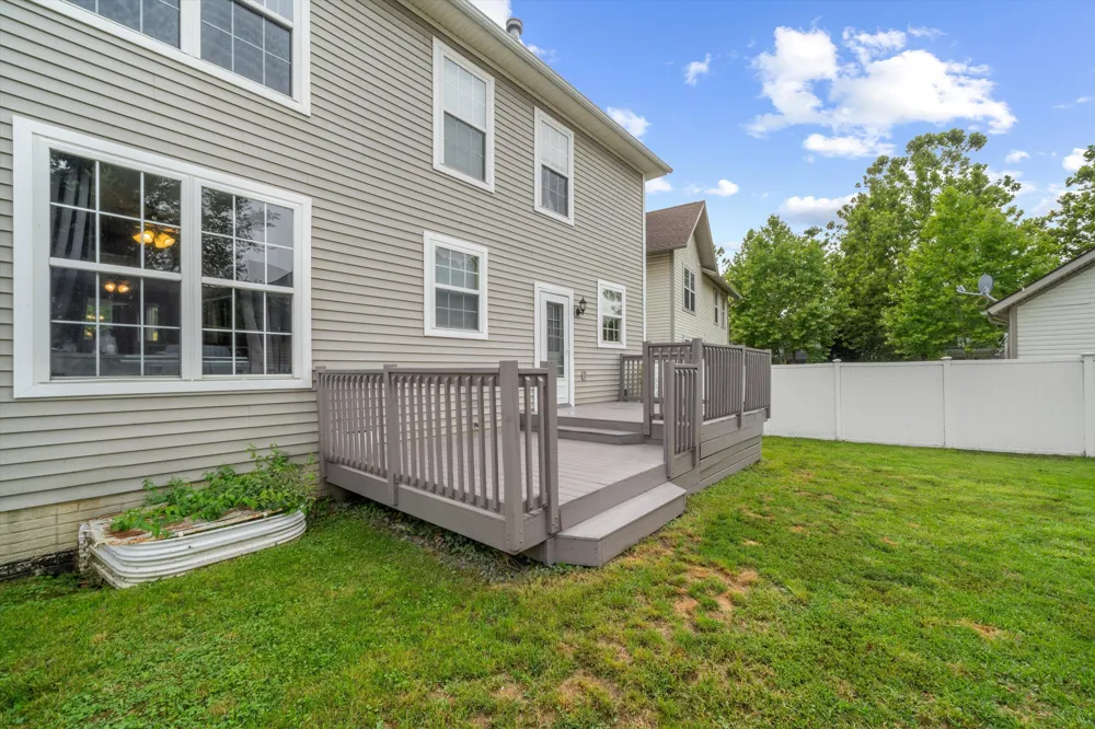909 Crescent Drive Monroe, MI 48162