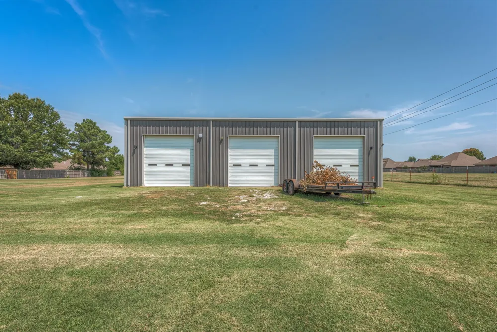 20211 E 41st Street S Broken Arrow, OK 74014