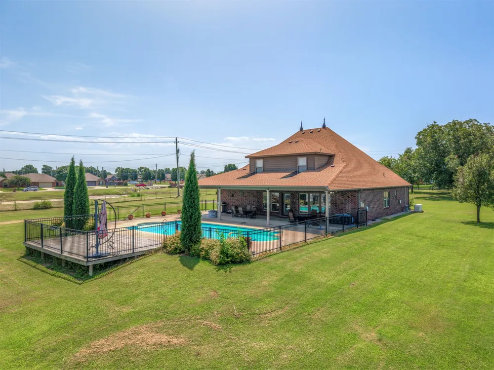 20211 E 41st Street S Broken Arrow, OK 74014