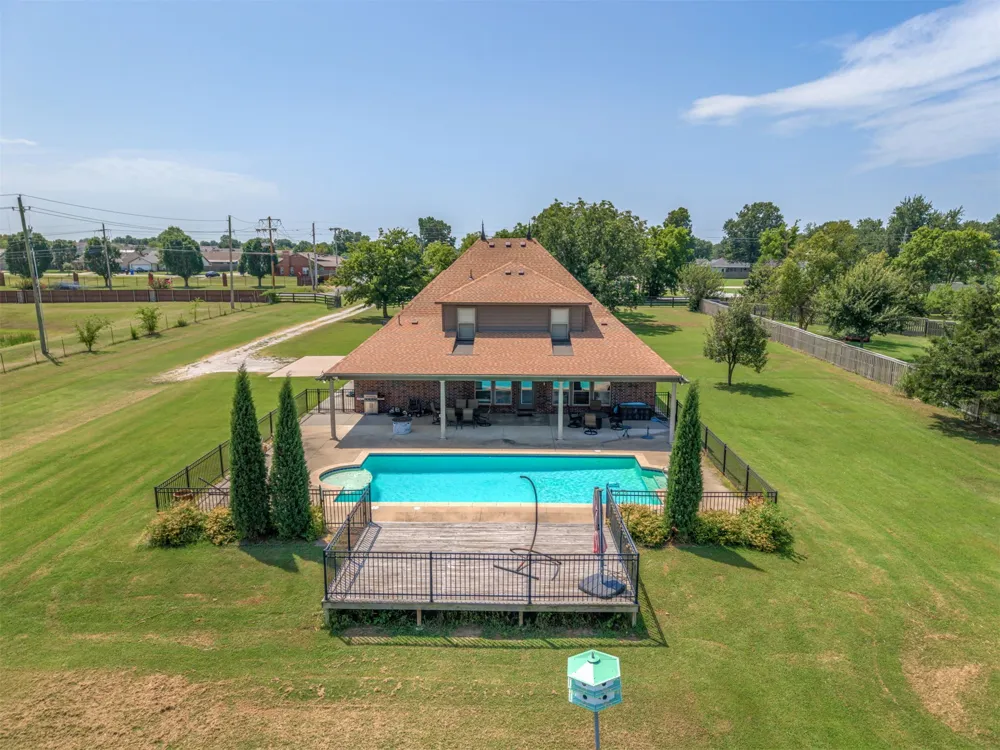 20211 E 41st Street S Broken Arrow, OK 74014