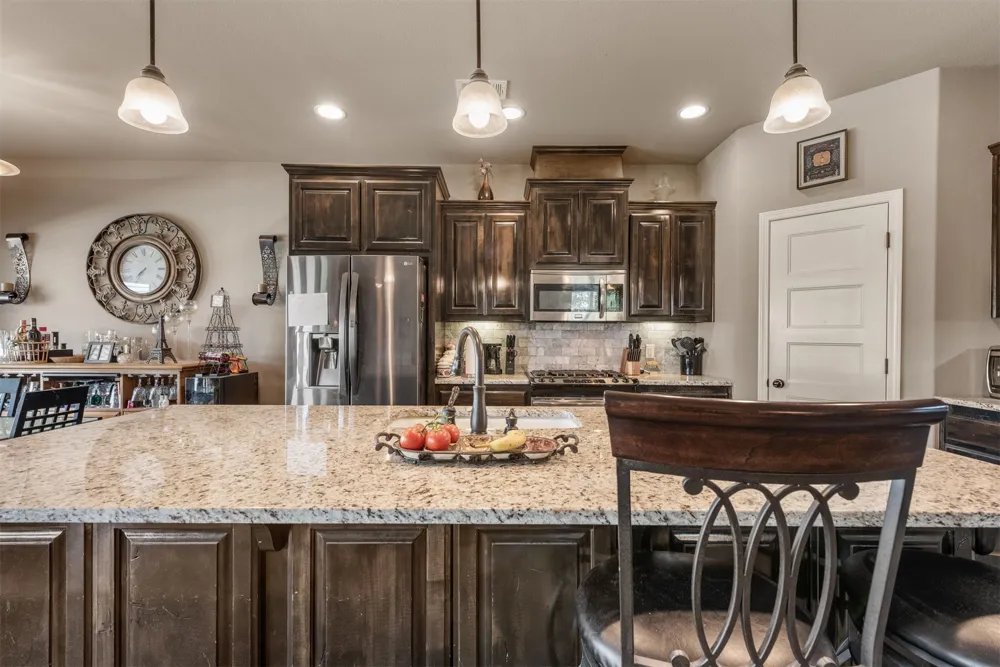 20211 E 41st Street S Broken Arrow, OK 74014