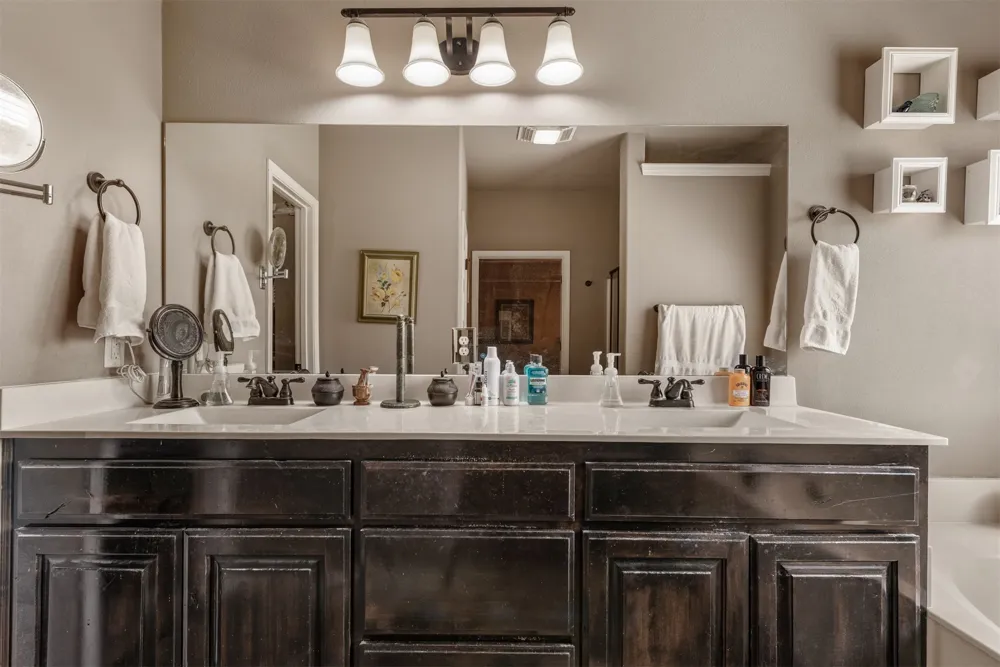 20211 E 41st Street S Broken Arrow, OK 74014