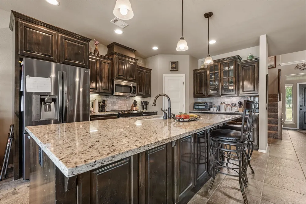 20211 E 41st Street S Broken Arrow, OK 74014