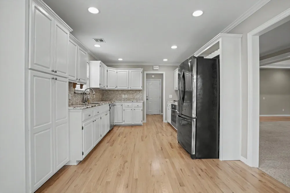 412 Forest Ridge Boulevard Broken Arrow, OK 74014