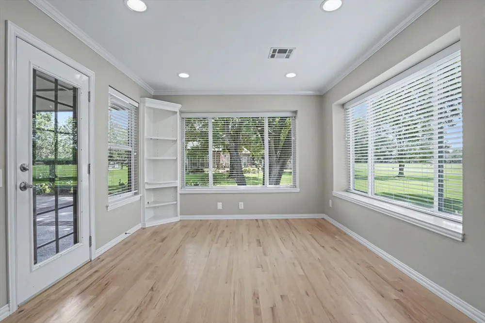 412 Forest Ridge Boulevard Broken Arrow, OK 74014