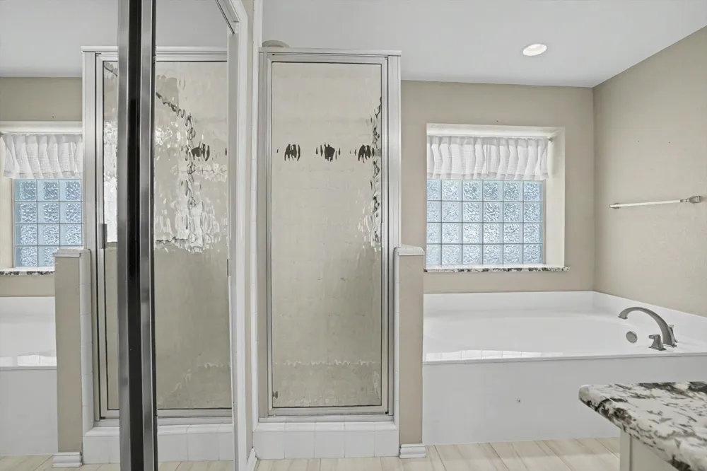 412 Forest Ridge Boulevard Broken Arrow, OK 74014