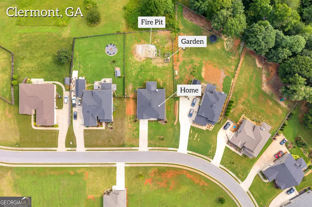 6032 Creekside View LN Clermont, GA 30527