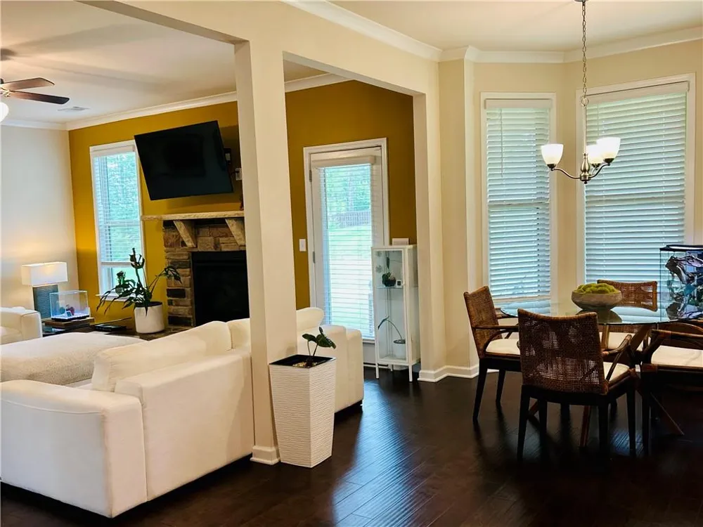 330 Darien Drive Senoia, GA 30276