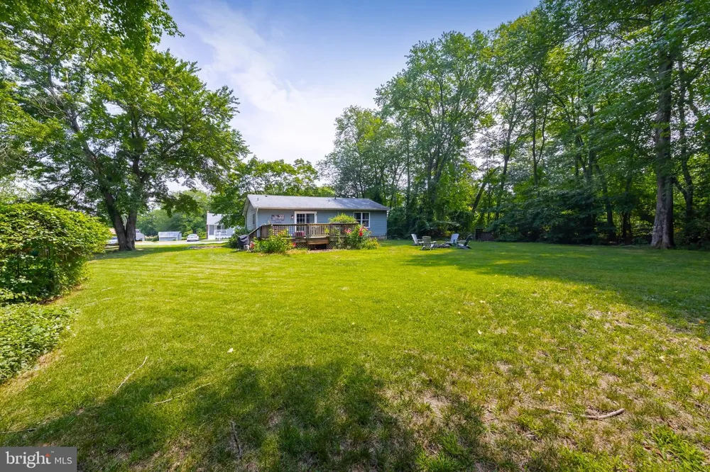 328 GARDEN AVENUE Clayton, NJ 08312