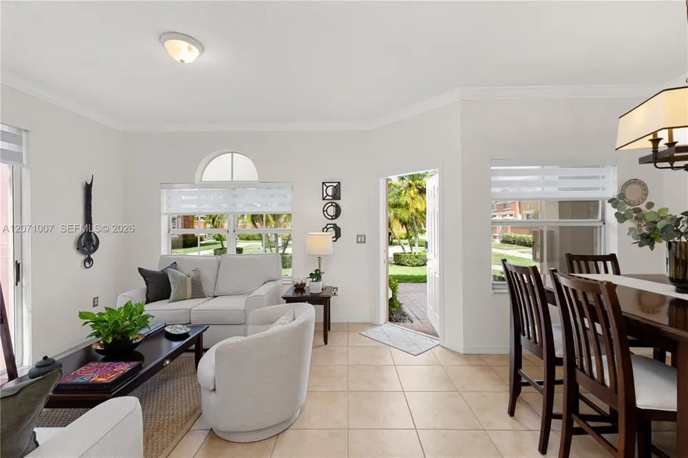 6142 NW 115th Pl #324 Doral, FL 33178