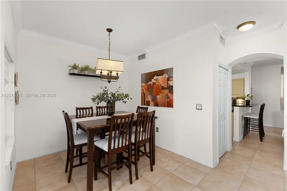 6142 NW 115th Pl #324 Doral, FL 33178