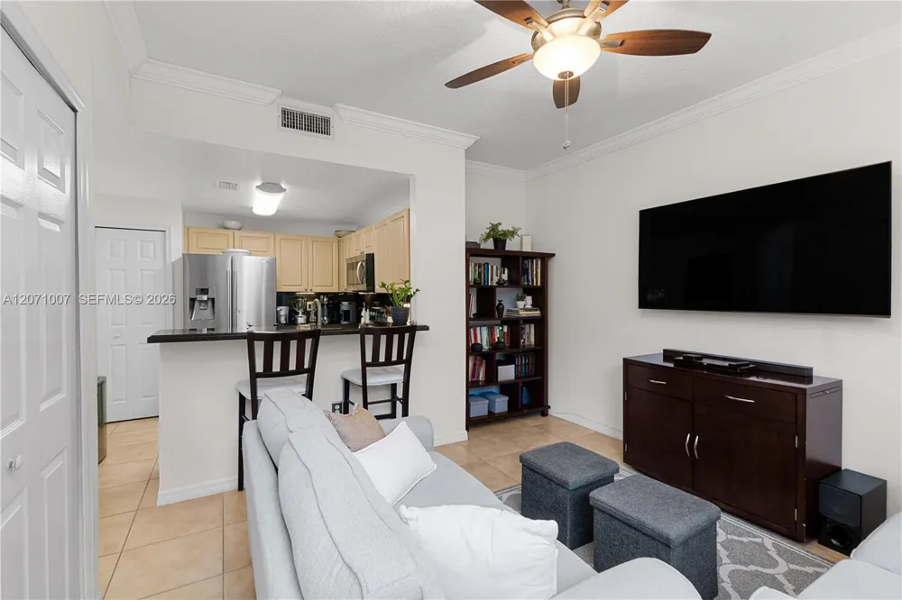 6142 NW 115th Pl #324 Doral, FL 33178