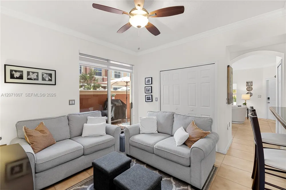 6142 NW 115th Pl #324 Doral, FL 33178