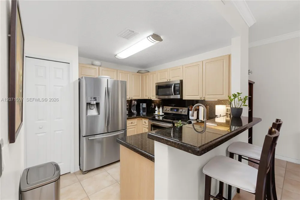 6142 NW 115th Pl #324 Doral, FL 33178