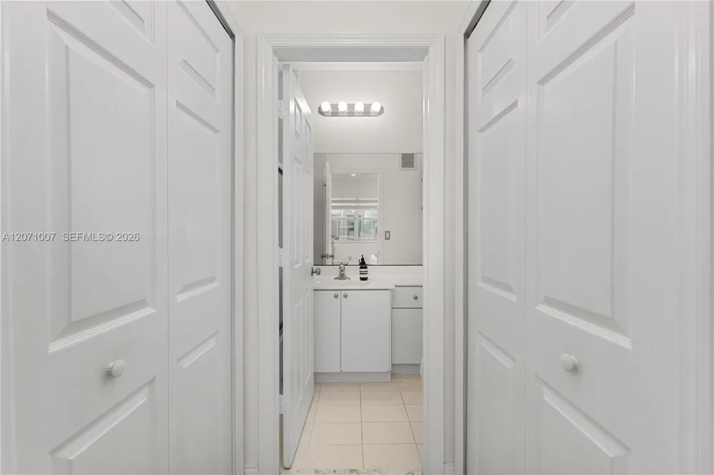 6142 NW 115th Pl #324 Doral, FL 33178