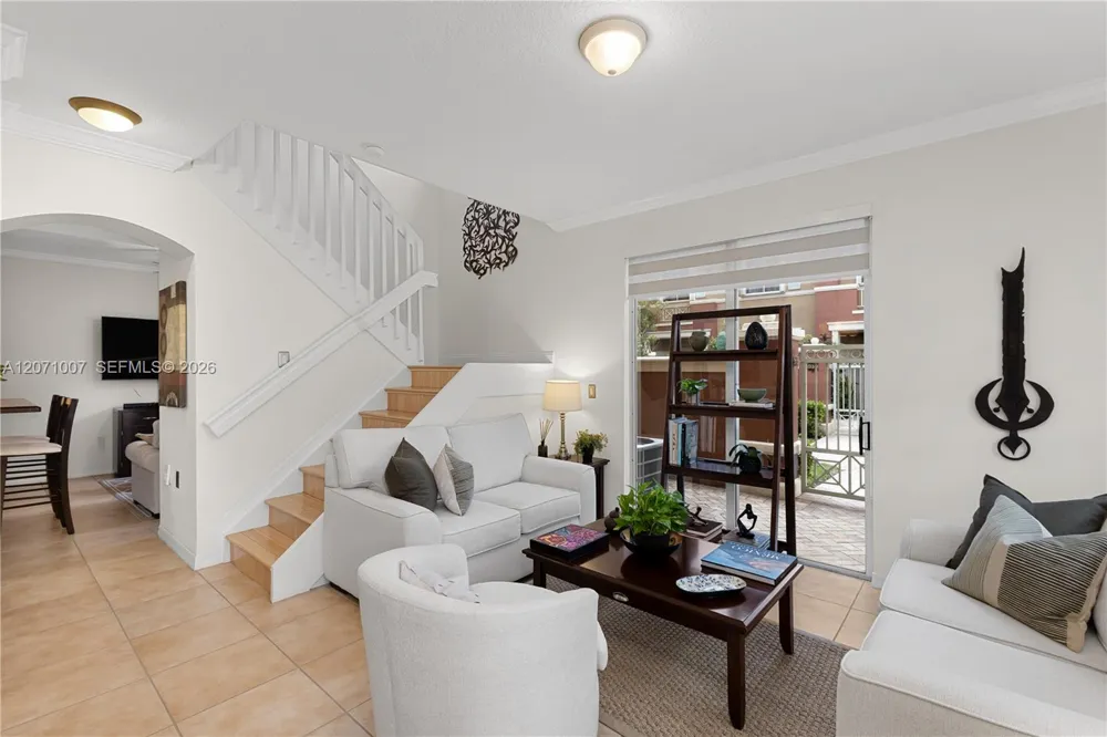 6142 NW 115th Pl #324 Doral, FL 33178