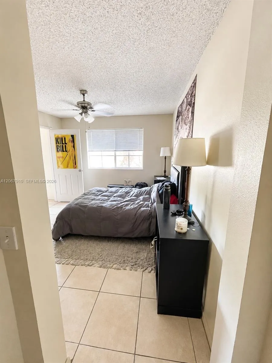 2457 Centergate Dr #203 Miramar, FL 33025