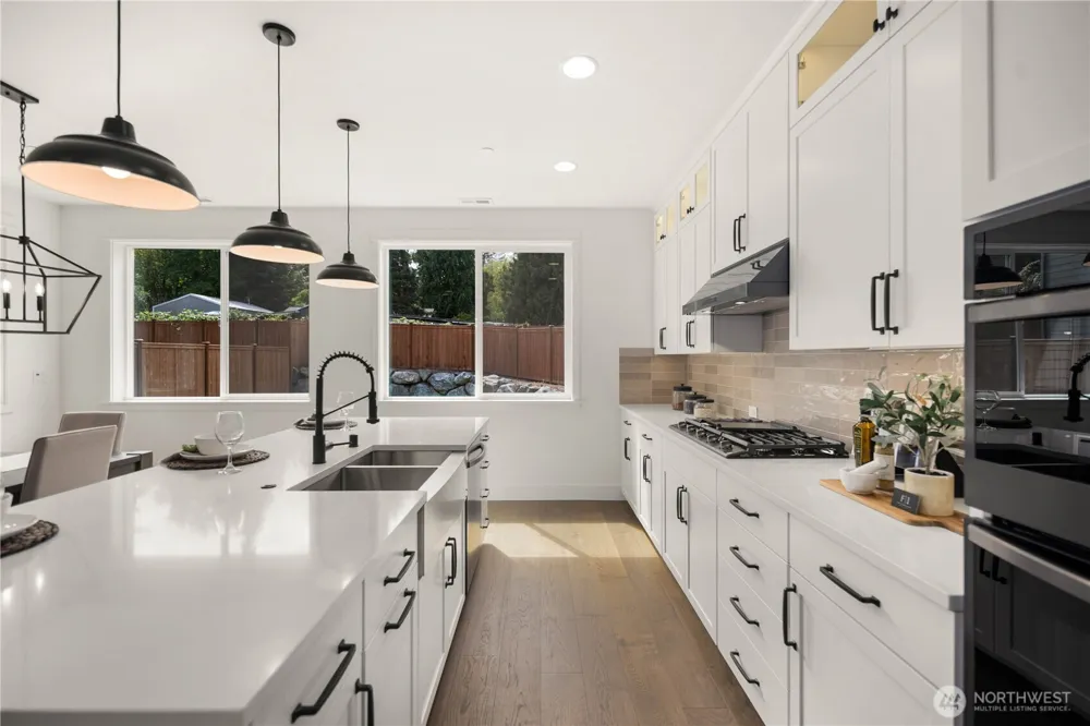 23002 81st Place W Edmonds, WA 98026