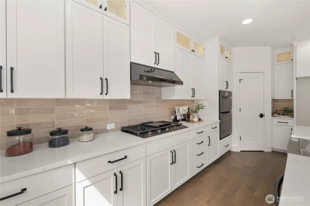 23002 81st Place W Edmonds, WA 98026