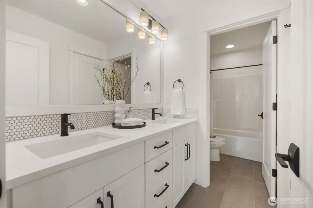 23002 81st Place W Edmonds, WA 98026