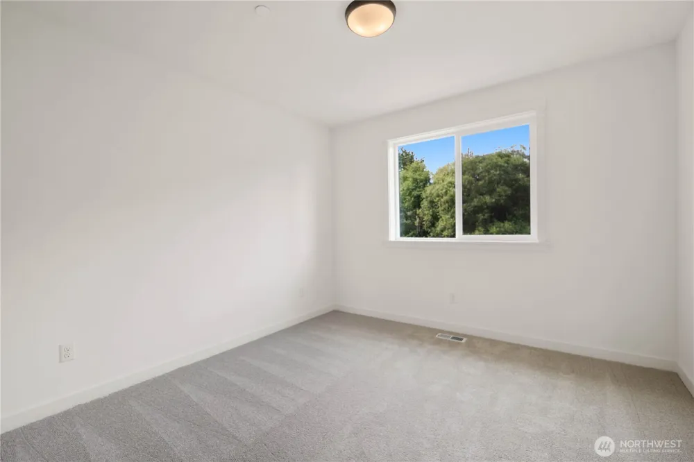 23002 81st Place W Edmonds, WA 98026
