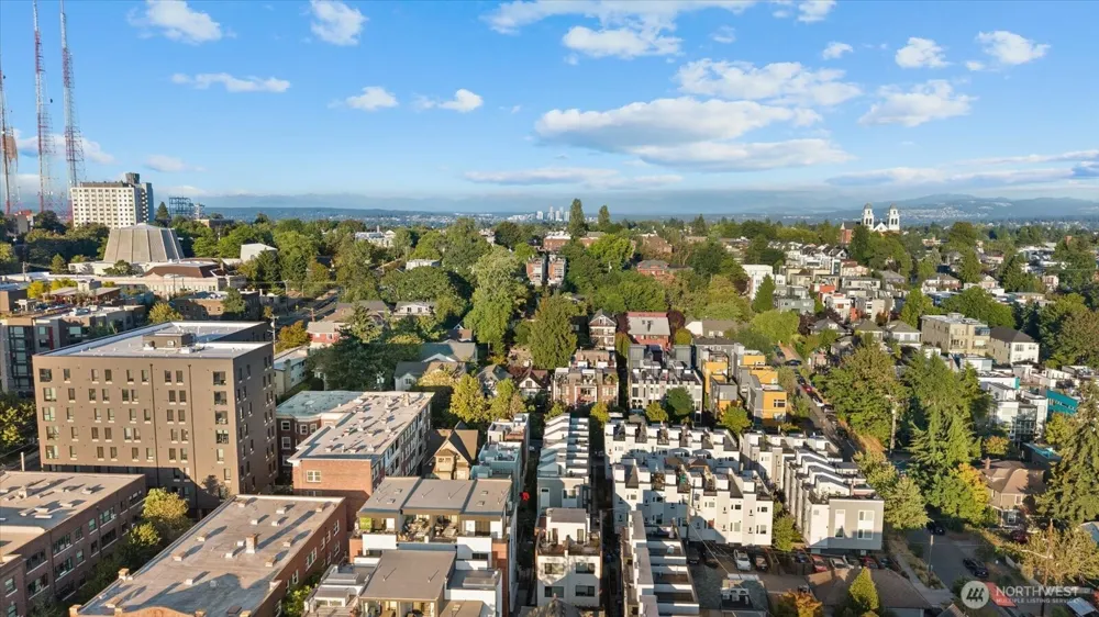 1116 13th Avenue #D Seattle, WA 98122