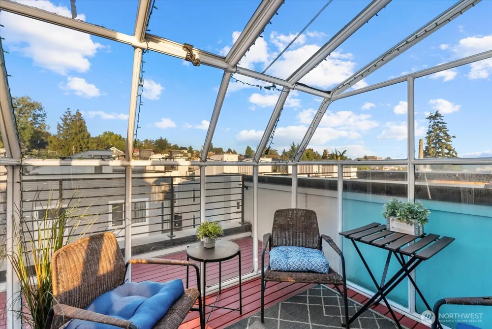 1116 13th Avenue #D Seattle, WA 98122