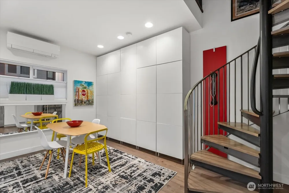 1116 13th Avenue #D Seattle, WA 98122