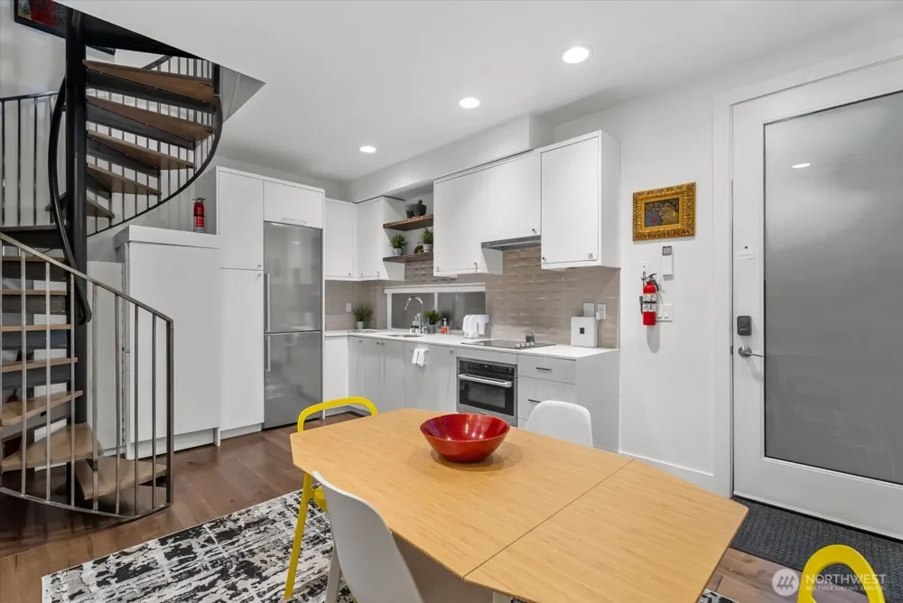 1116 13th Avenue #D Seattle, WA 98122