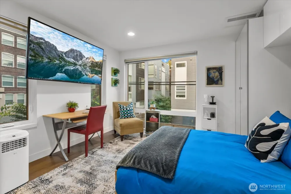 1116 13th Avenue #D Seattle, WA 98122