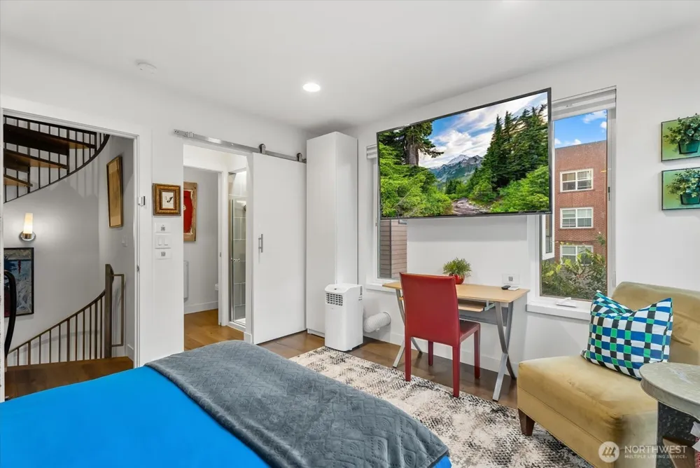 1116 13th Avenue #D Seattle, WA 98122