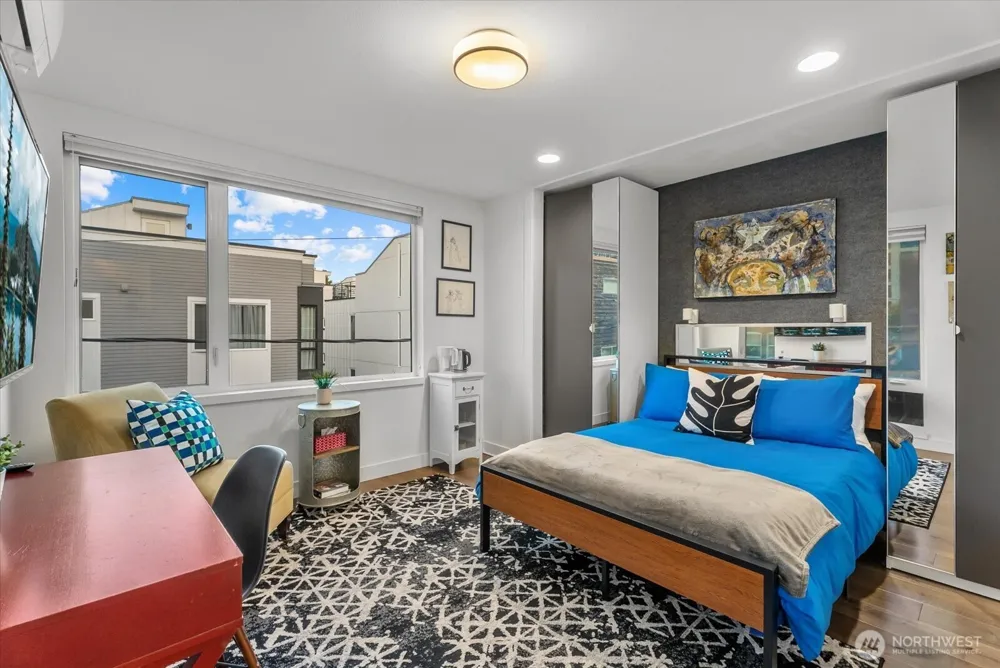 1116 13th Avenue #D Seattle, WA 98122
