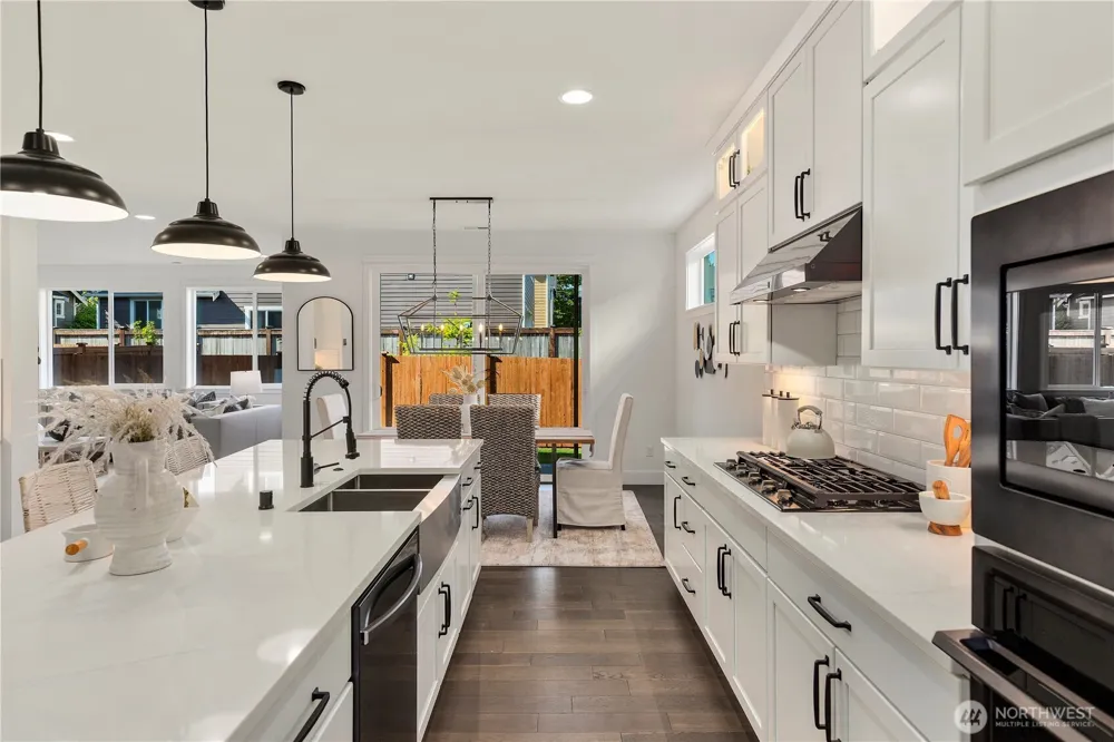 22026 81st Place W Edmonds, WA 98026