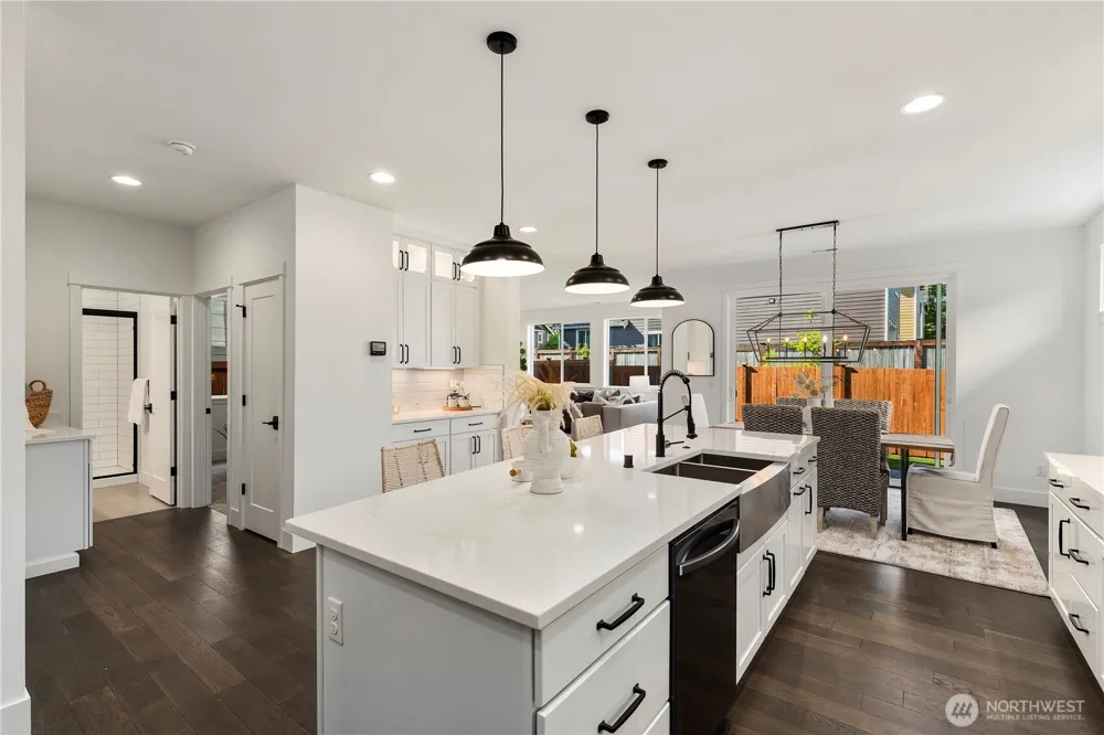 22026 81st Place W Edmonds, WA 98026